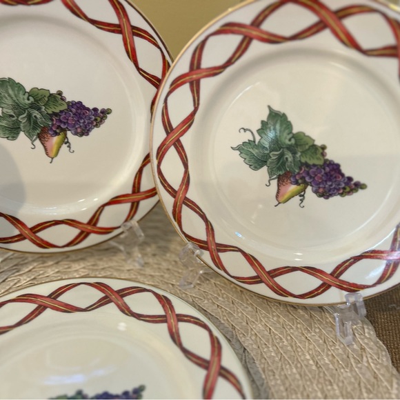 Holiday Harvest Salad Plate by Royal Limited, Japan, Set of 4, Holiday Table, - Picture 9 of 14